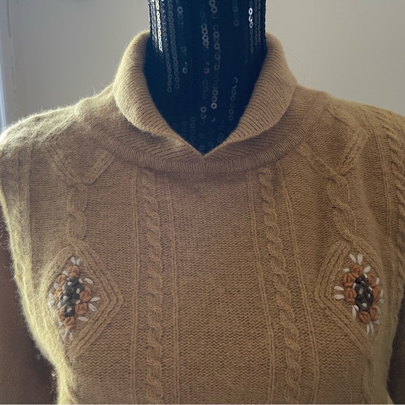 Vintage Lady Cina Mustard Cropped Sweater - Picture 2 of 14
